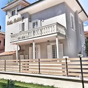 Greed Palace Lido di Ostia